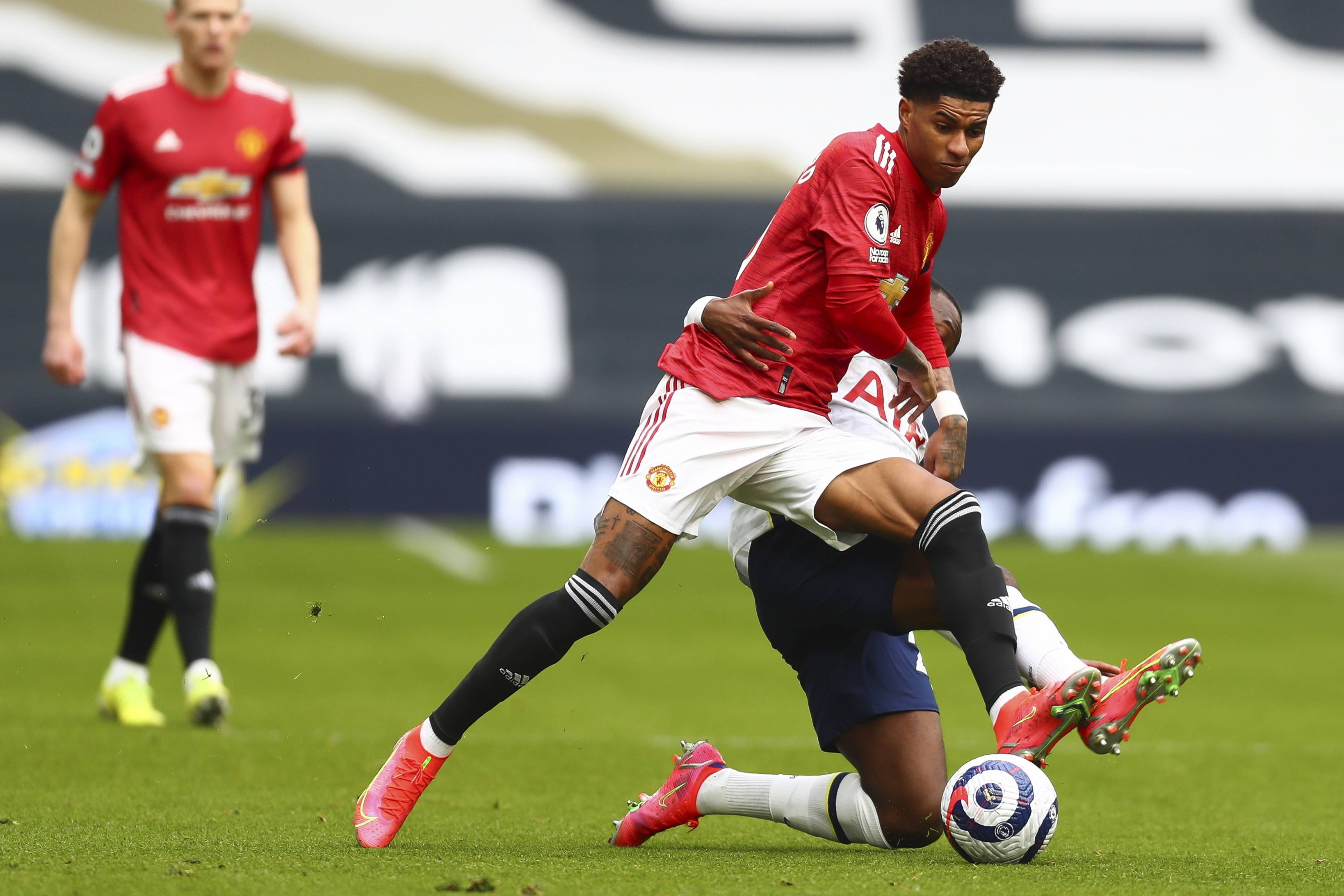 足球如今掌 足球如今掌